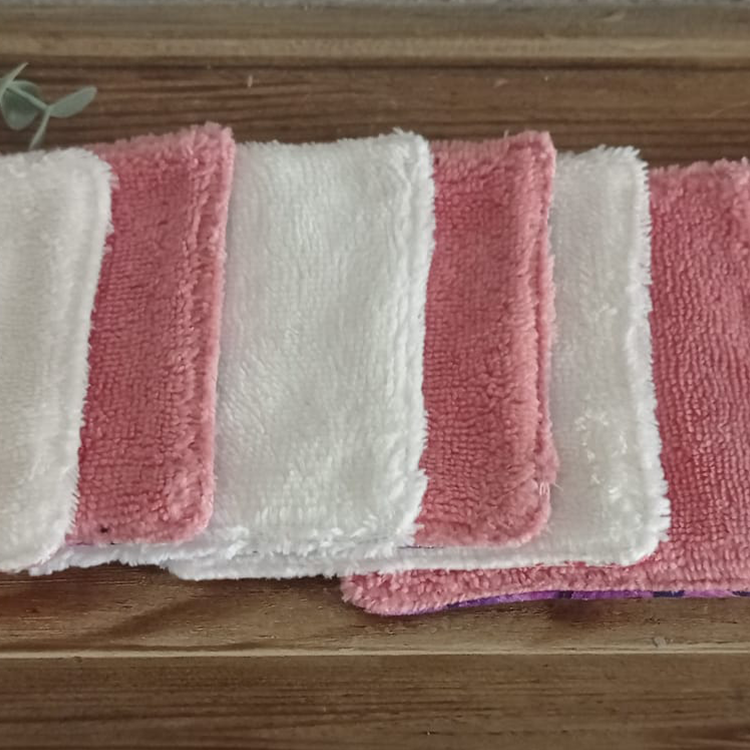 Set di 7 Salviettine per il Viso + Sacchetto Personalizzato