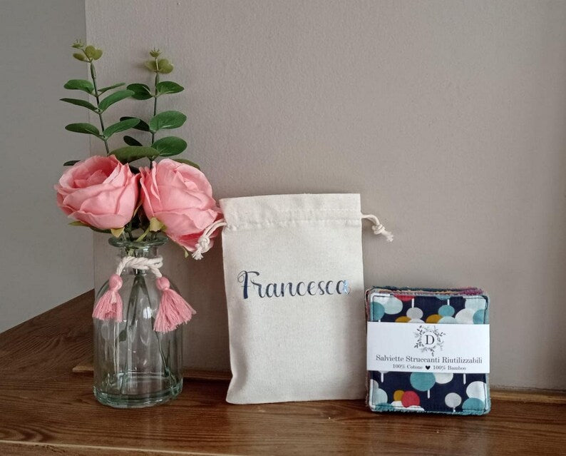 Set of 7 Facial Wipes + Personalized Bag