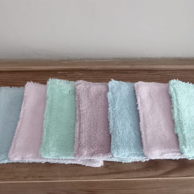 Set di 7 Salviettine per il Viso + Sacchetto Personalizzato