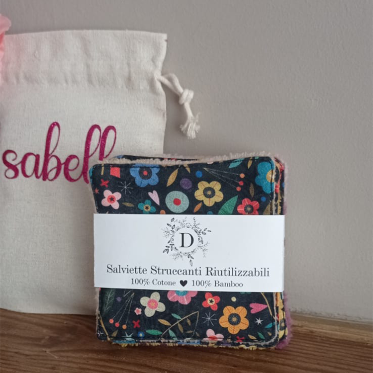 Set of 7 Facial Wipes + Personalized Bag