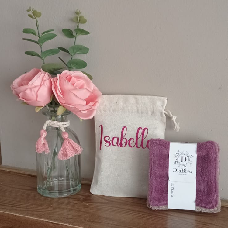 Set of 7 Facial Wipes + Personalized Bag