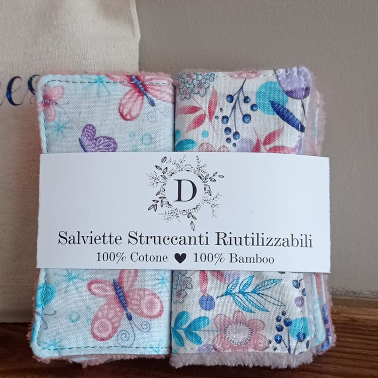 Set of 7 Facial Wipes + Personalized Bag
