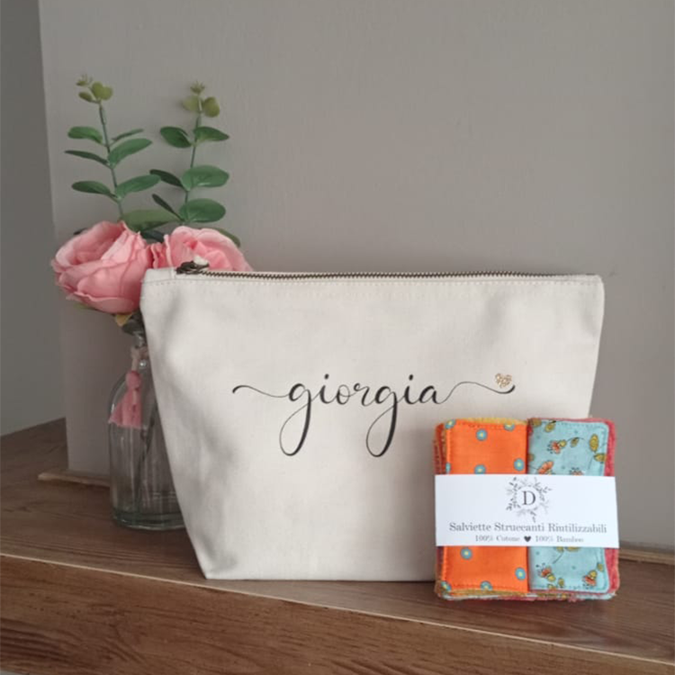 Facial Wipes + Personalized Pouch