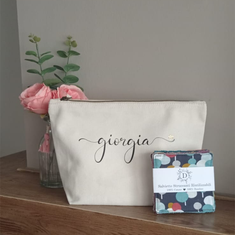 Facial Wipes + Personalized Pouch