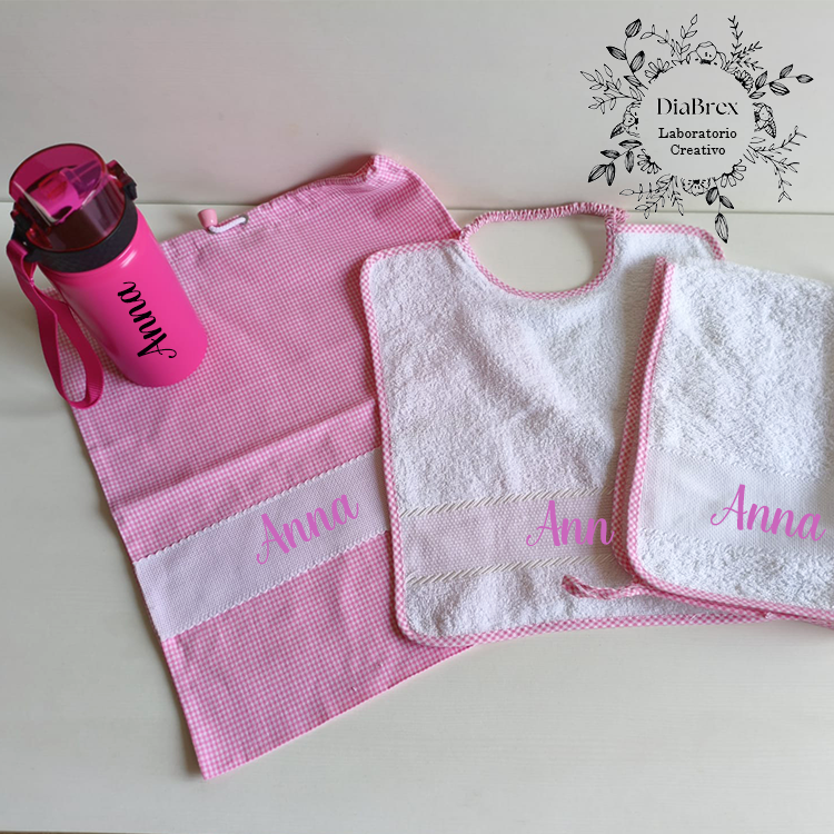 "CANDY" Set Asilo Personalizzato - Ricamato a Macchina e Borraccia Incisa a Laser