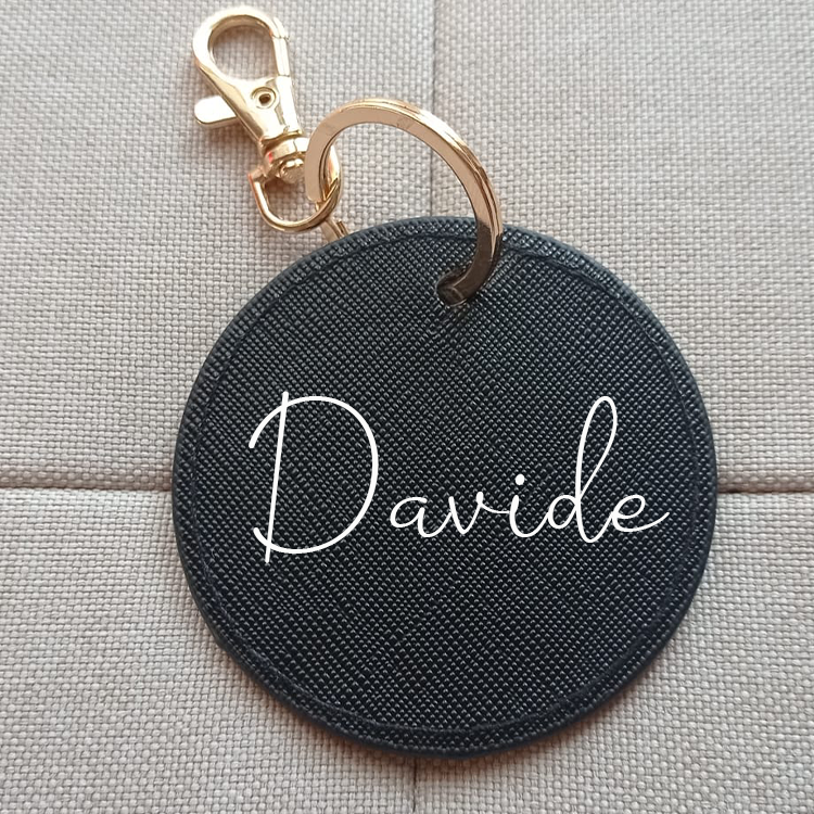 Personalized Round Keyring, Ideal as a Wedding Favor, Place Card, Graduation, Gift for Dad, man, boy, girl, woman