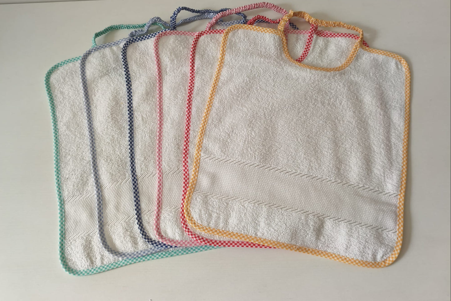 "COLOR" Set Asilo Personalizzato - Ricamato a Macchina