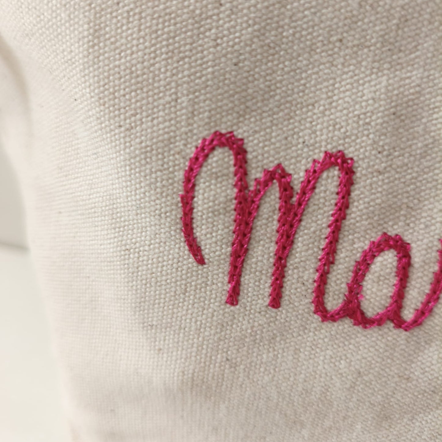 "MARGHERITA" Pochette ricamata a macchina con fiocco in Cotone