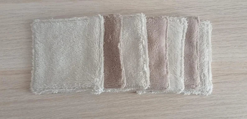 Set of 7 Facial Wipes + Personalized Bag